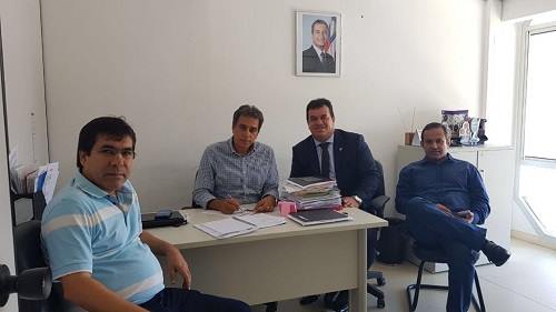 Deputado Marquinho Viana participa de audiência na secretaria de Educação com os prefeitos de Riacho de Santana e Érico Cardoso